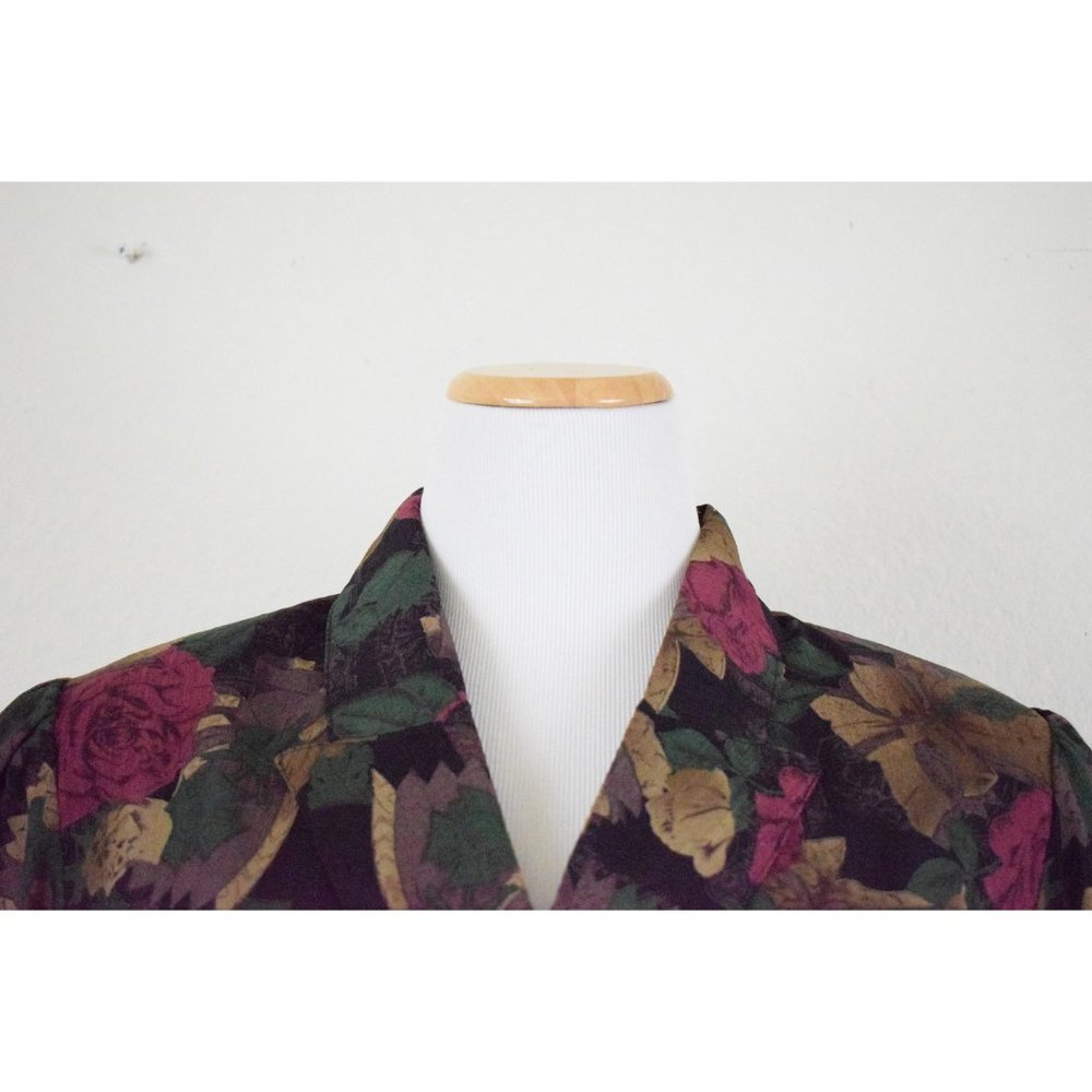 Vintage Dark Floral Sheer Polyester Blouse | 80s jacket - Picture 5 of 10